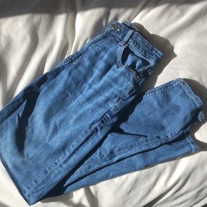 Stretch American Eagle Jeans